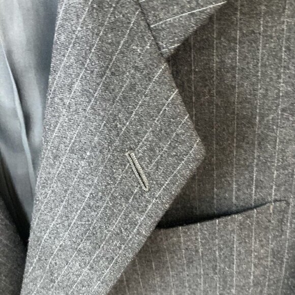 C&R Clothiers Gray Pin Stripe Virgin Wool Lined Suit Jacket Blazer Japan-42R - Picture 3 of 16